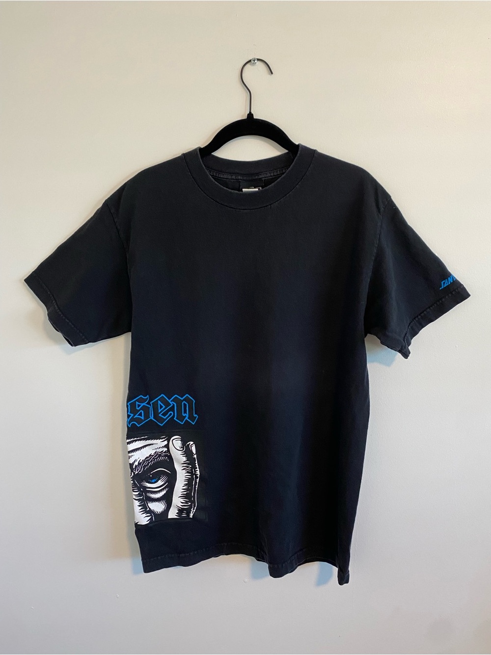 VINTAGE SANTA CRUZ – DRESSEN T-SHIRT Sz M Men’s 
(Ago A-2)